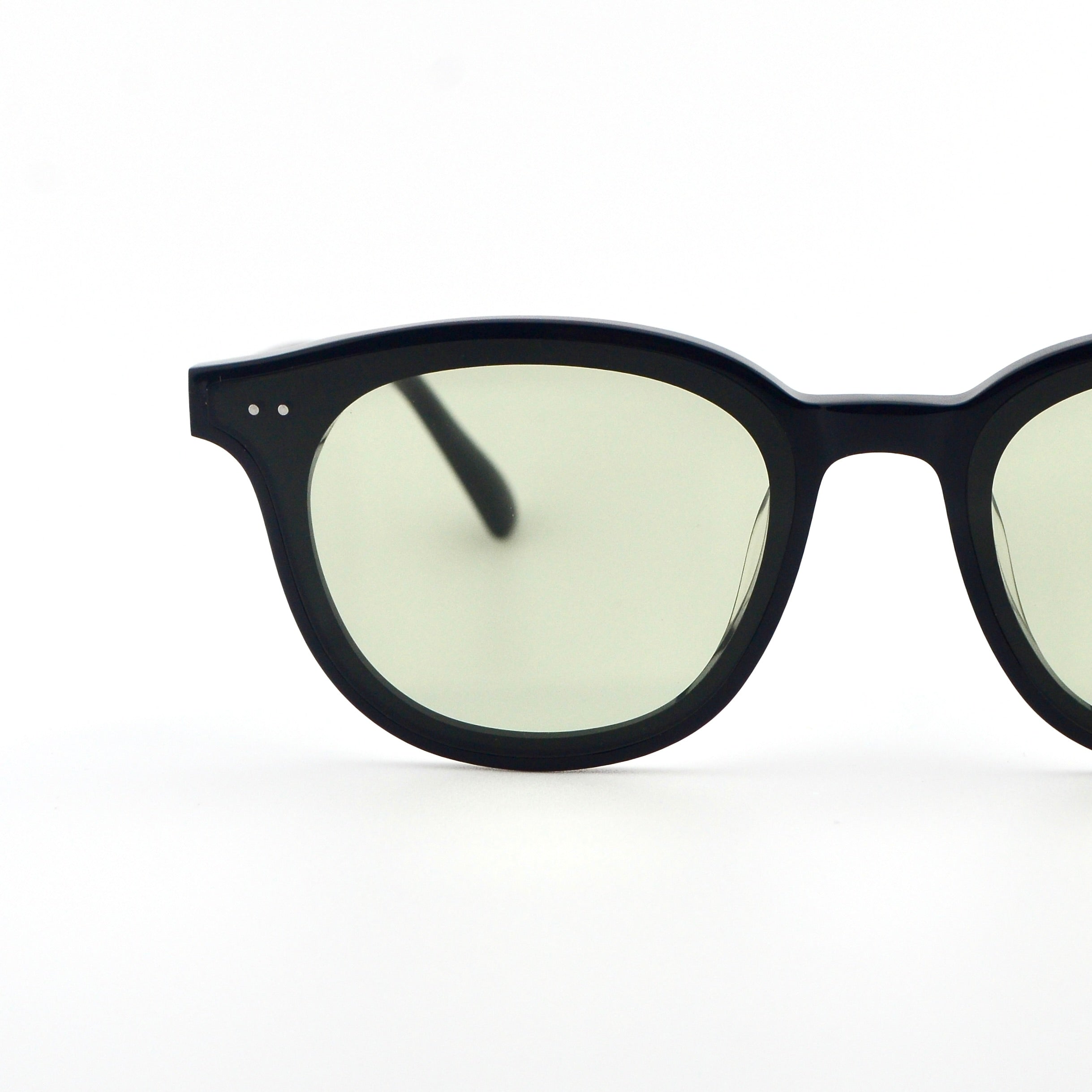 Basil | Black - Green