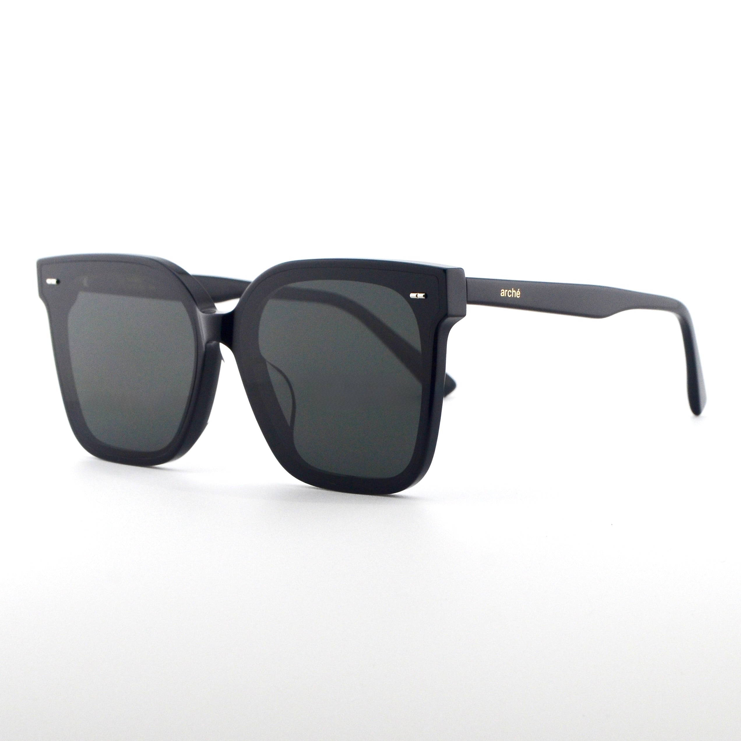 Brucey | Black - Black