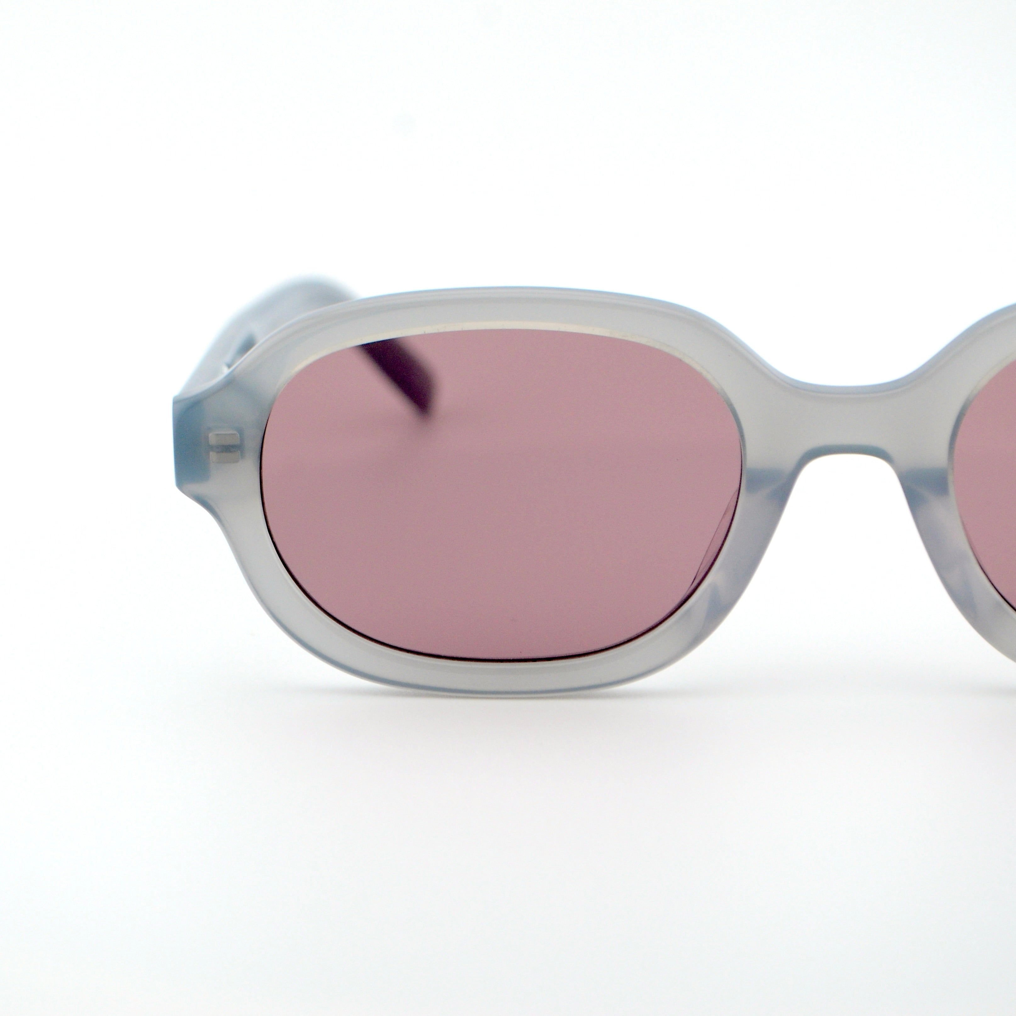 Hazel | Clear Gray - Pink