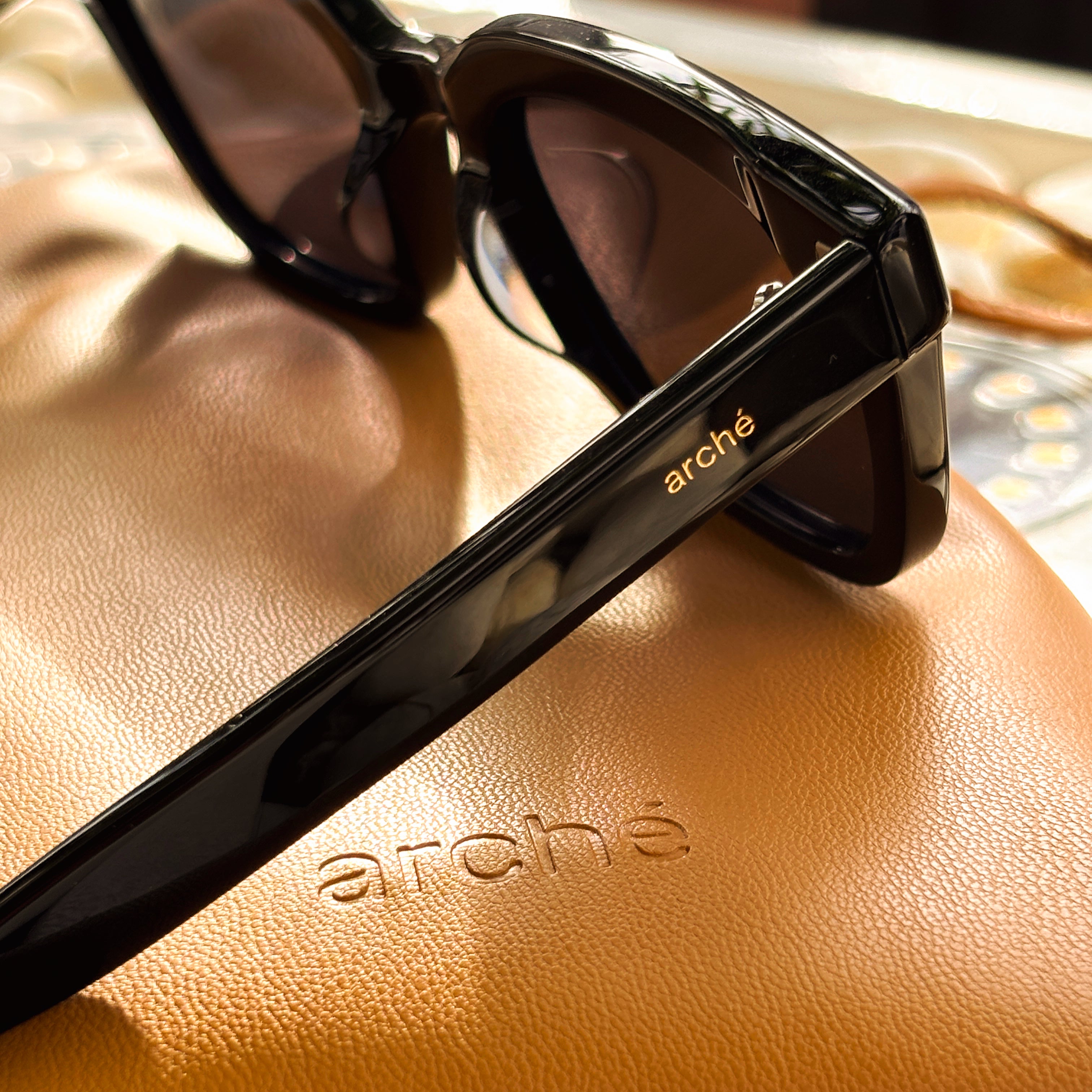 Étui à lunettes de soleil