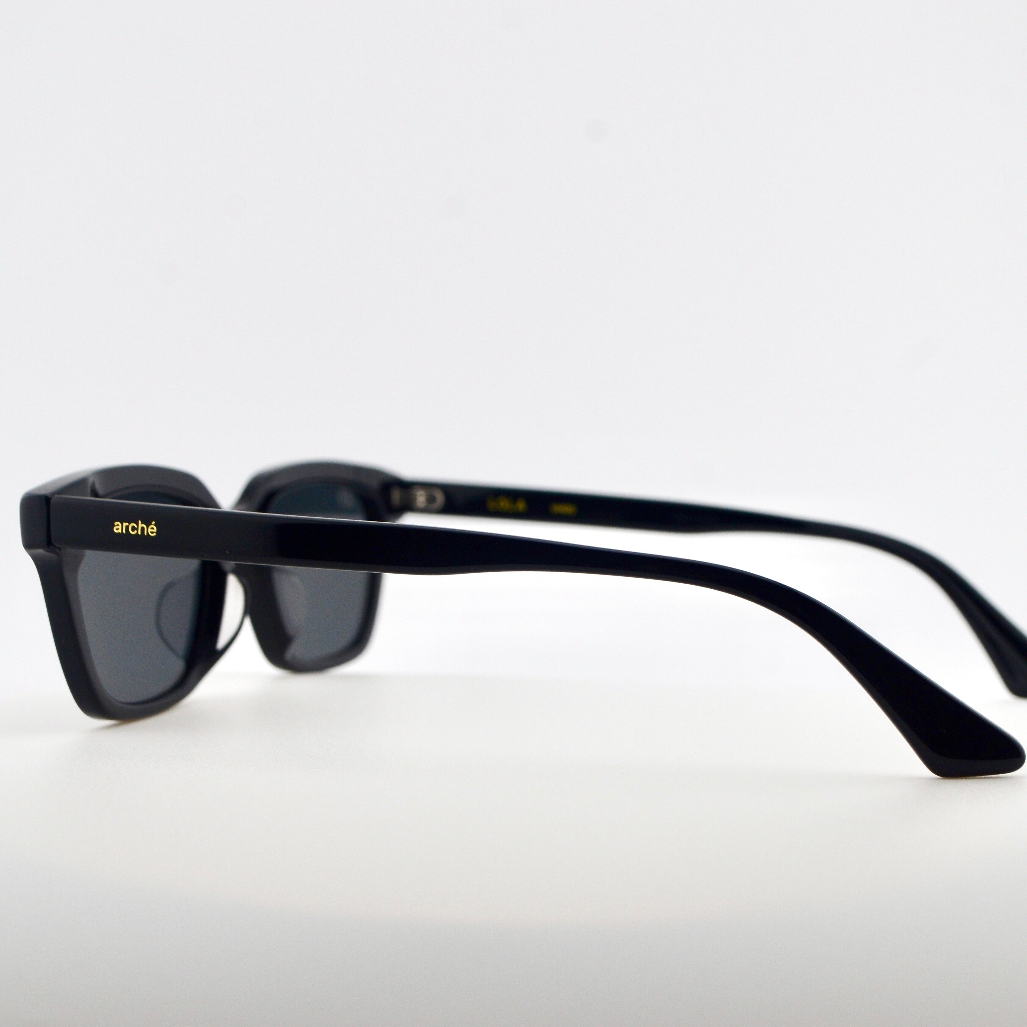 Lola | Black - Black