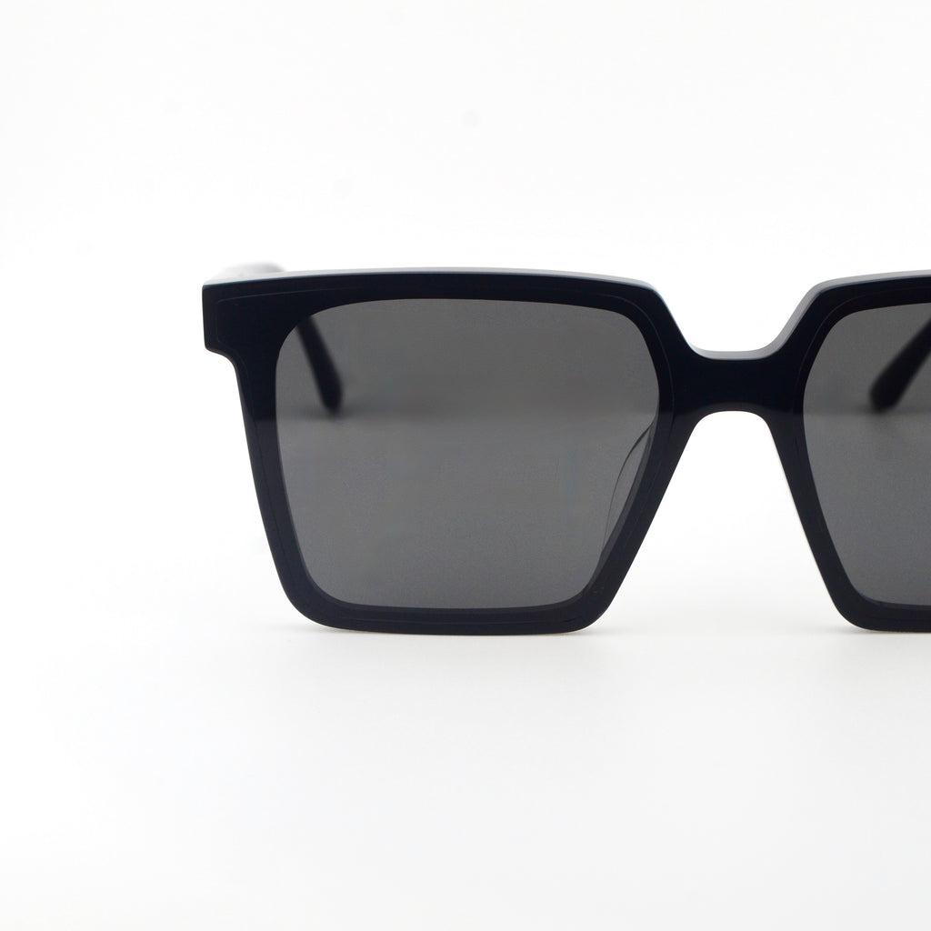 ペッパー | ブラック - ブラック