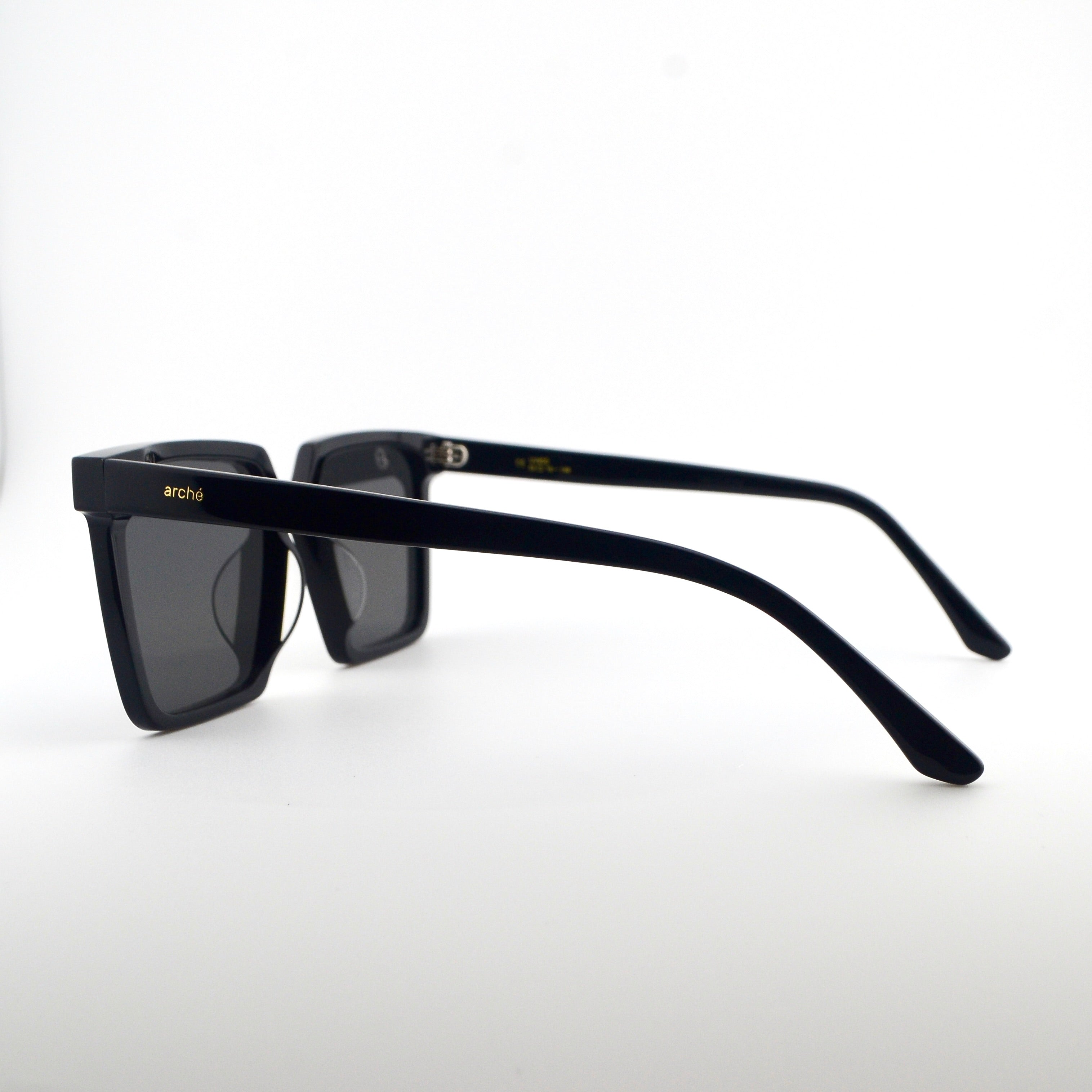 ペッパー | ブラック - ブラック