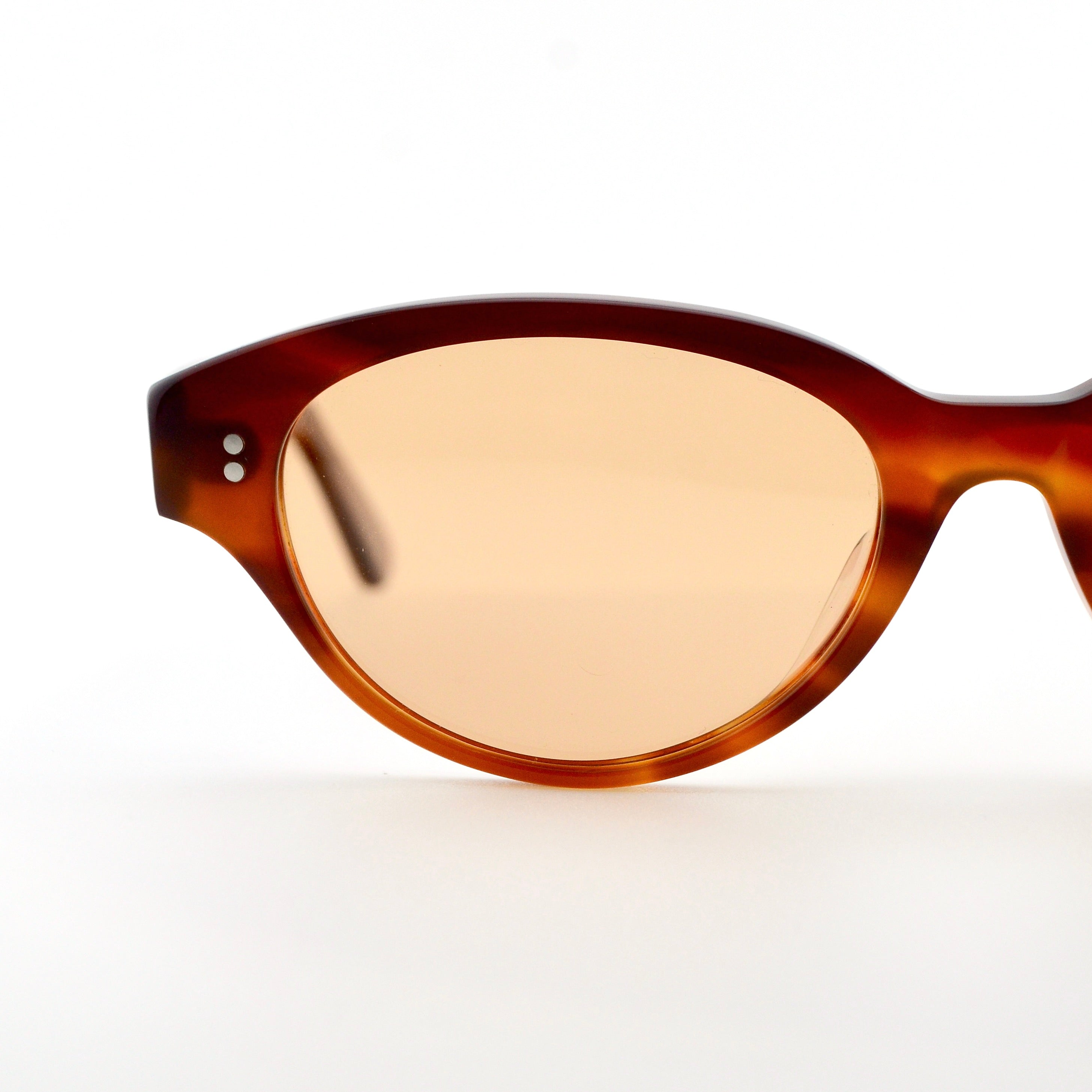 Russ | Brown - Light Brown