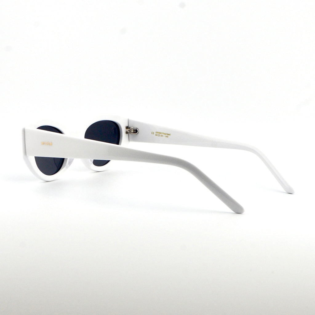 スタン | ホワイト - ブラック