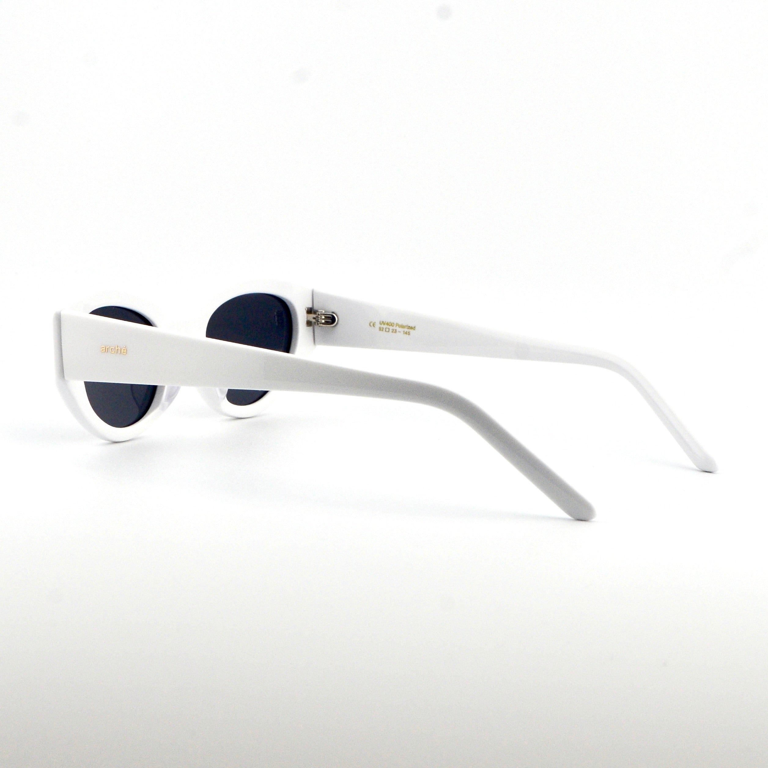 スタン | ホワイト - ブラック